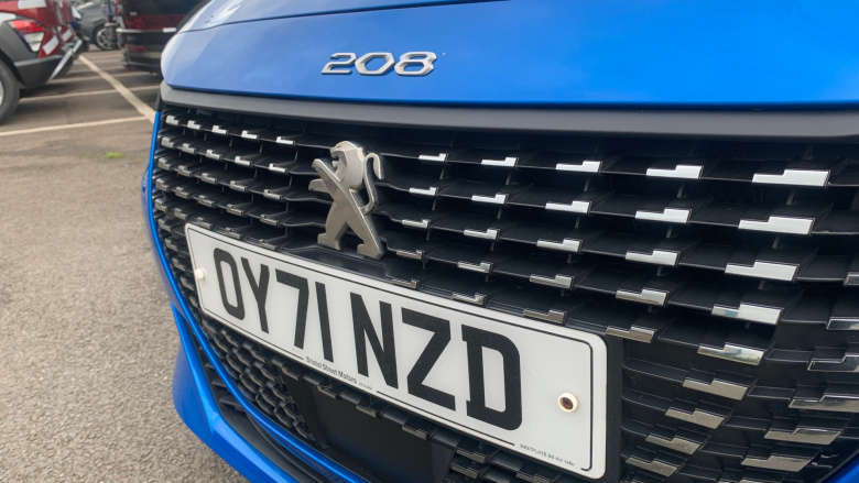 Peugeot 208 1.2 PureTech 100 Allure Premium 5dr Petrol Hatchback